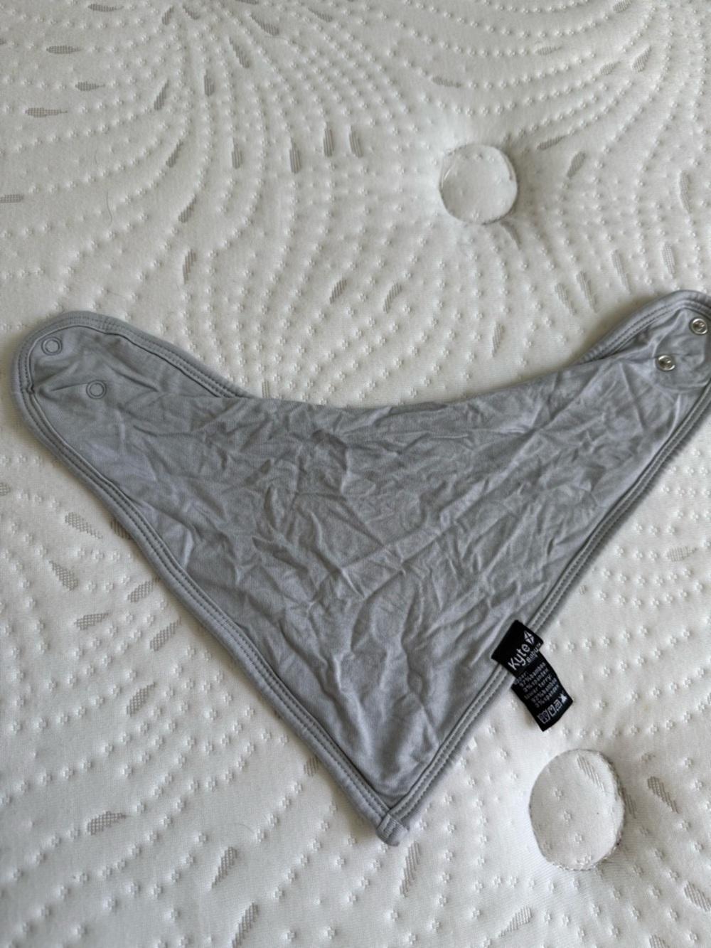 Kyte BABY Light Gray Bandana Bib with Snap